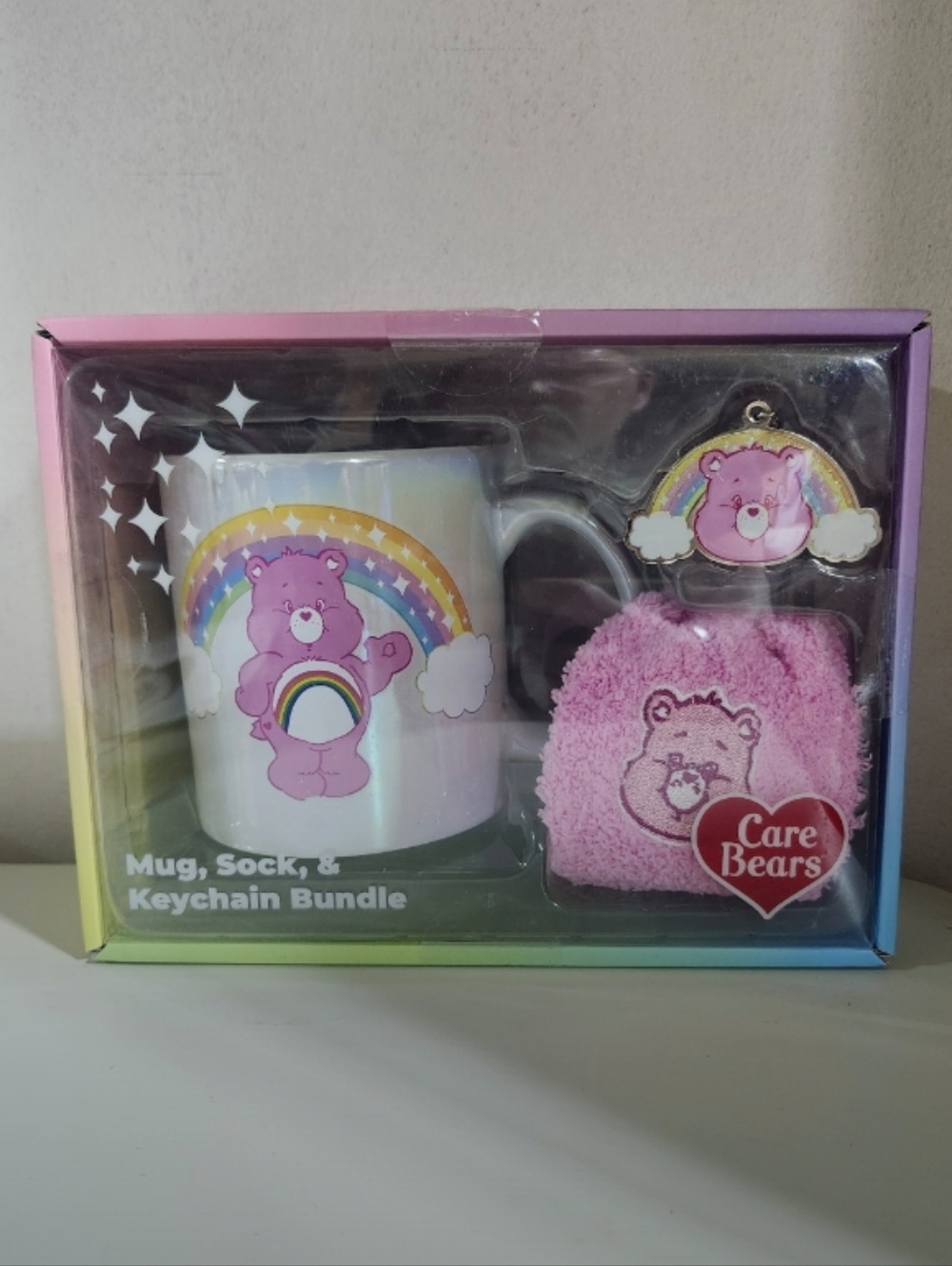 Care Bears-3pc Mug, Sock & Rainbow Keychain Gift Set 🩷